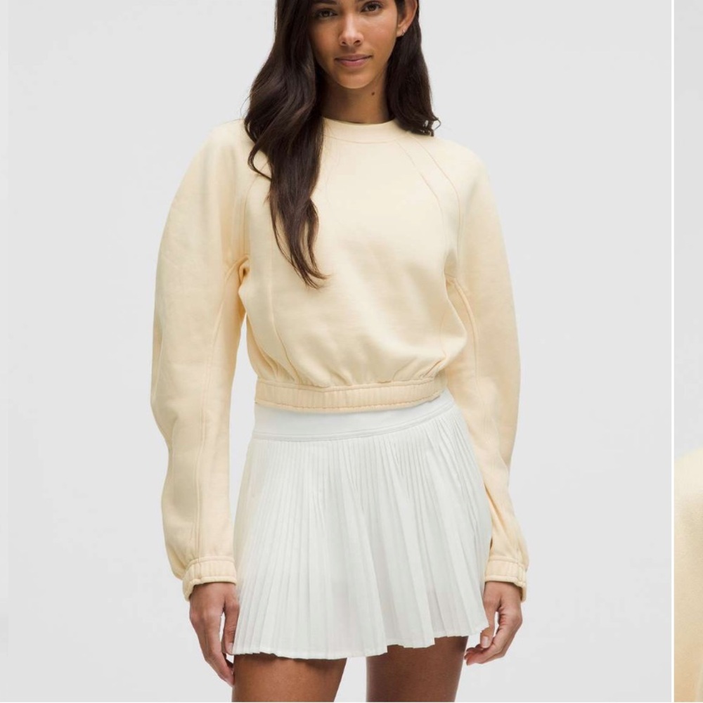 Lululemon Scuba Cropped Crewneck – Butter Cream 💛✨ Size M